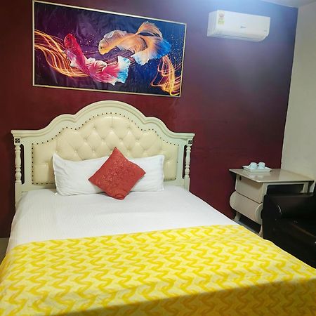 Hongyuanprimierhotel อักกรา ภายนอก รูปภาพ