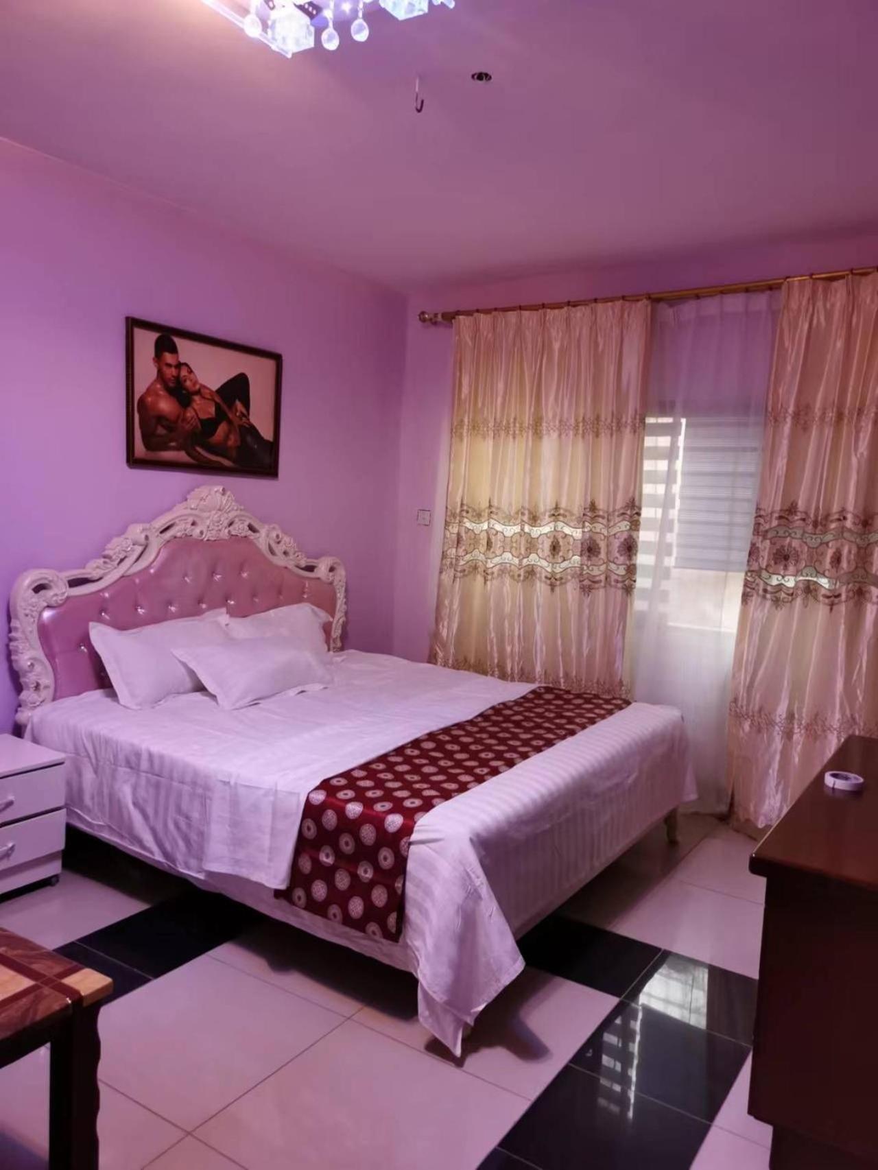 Hongyuanprimierhotel อักกรา ภายนอก รูปภาพ
