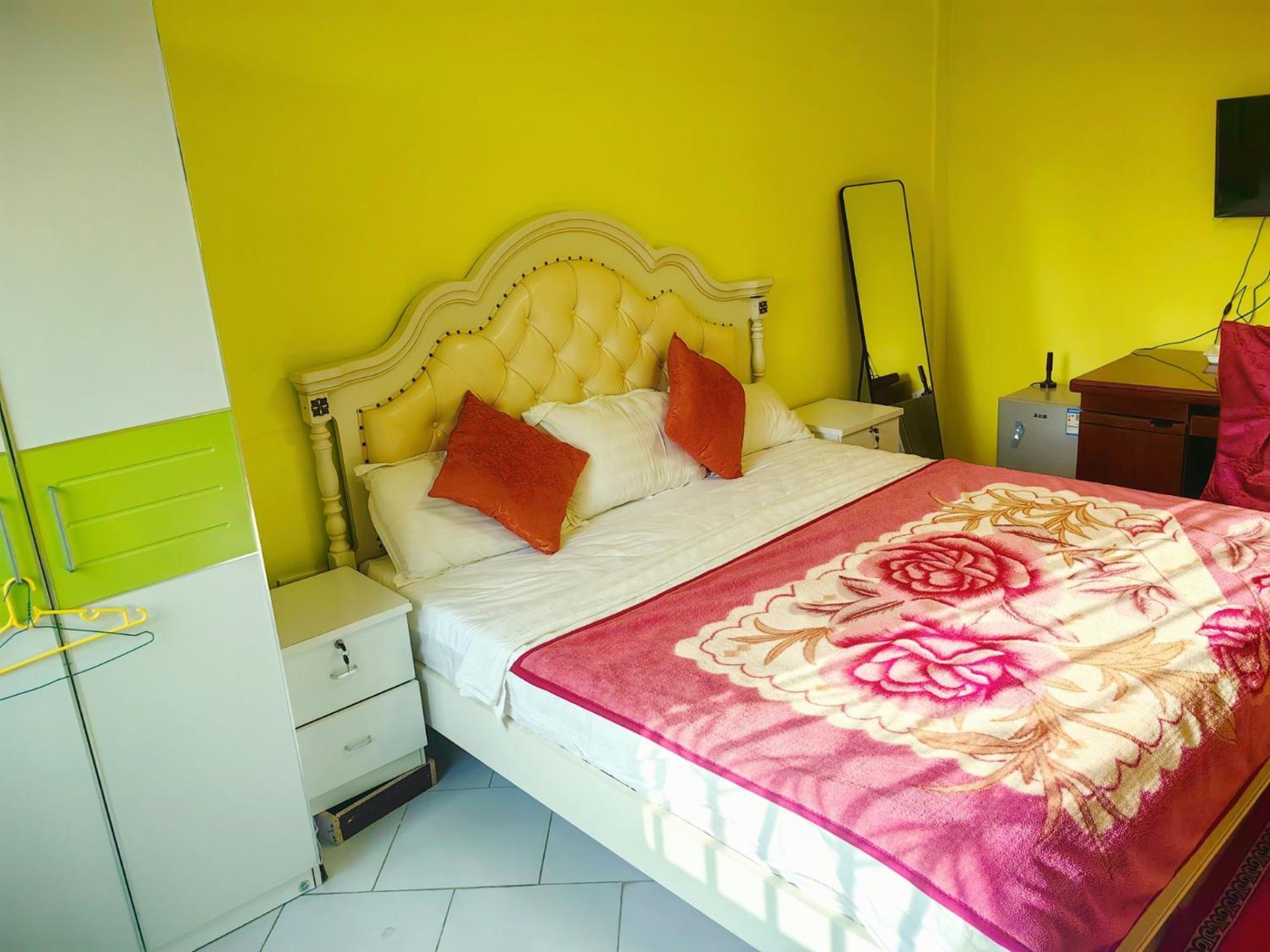 Hongyuanprimierhotel อักกรา ภายนอก รูปภาพ